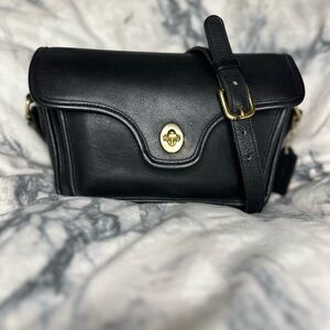 Vintage coach Kent bag